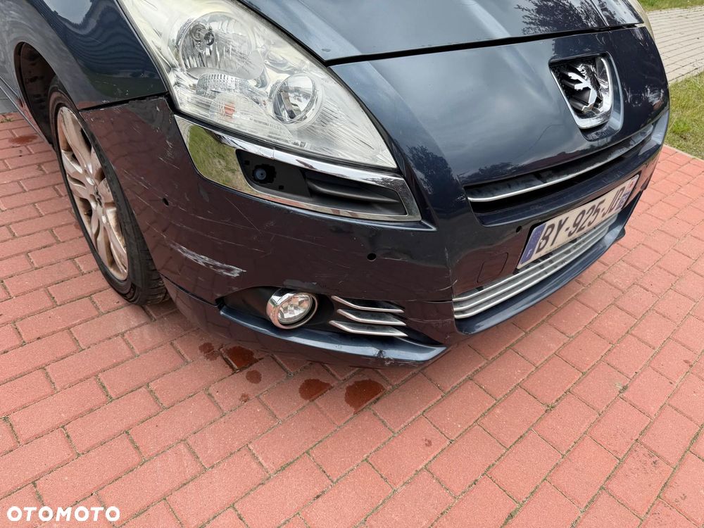 Peugeot 5008 - 21