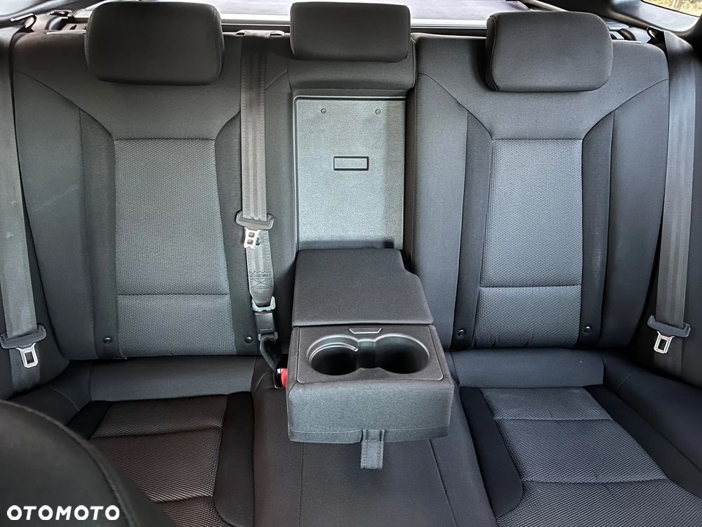 Hyundai i40 1.7 CRDi Comfort - 32