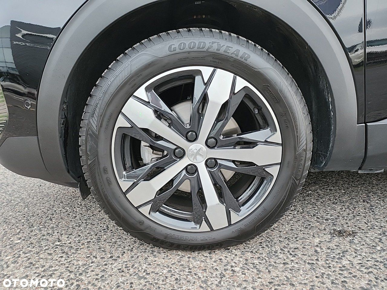 Peugeot 3008 1.5 BlueHDi GT S&S EAT8 - 11