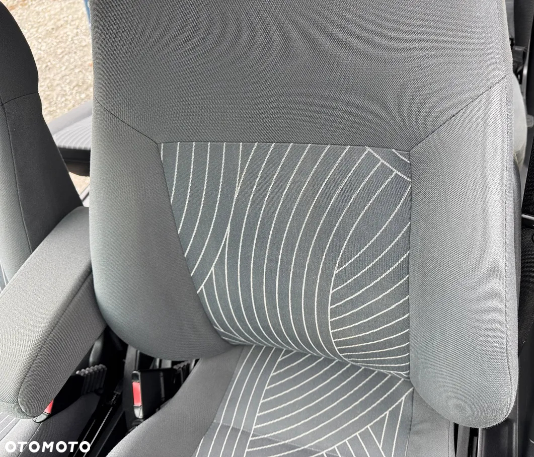 Opel Meriva - 23