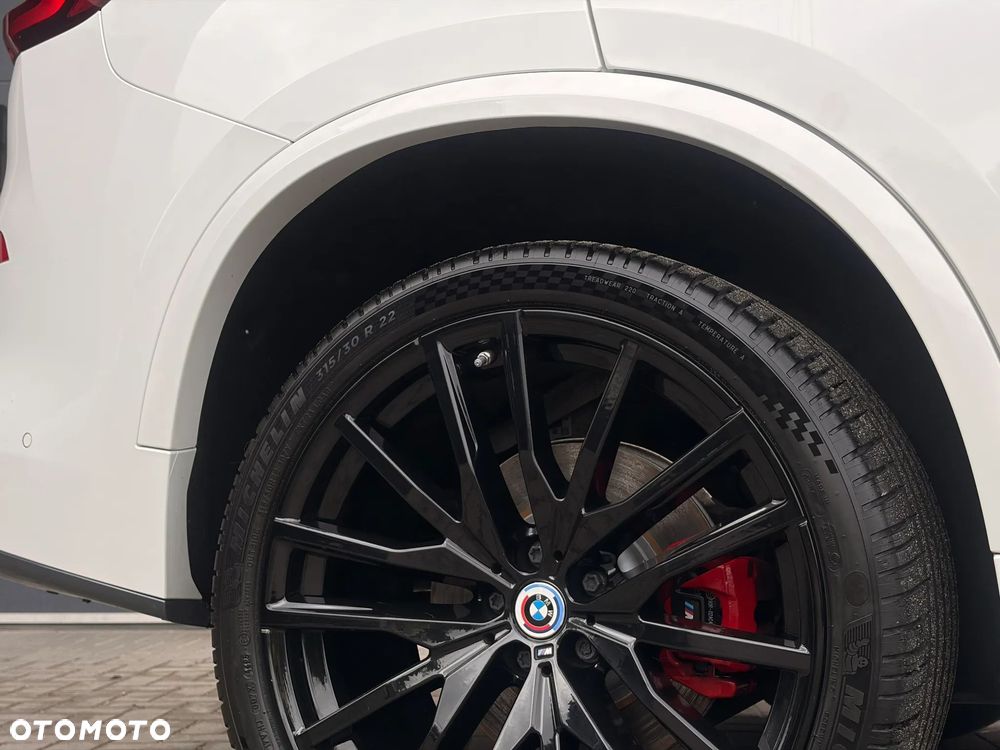 BMW X5 xDrive30d mHEV - 34