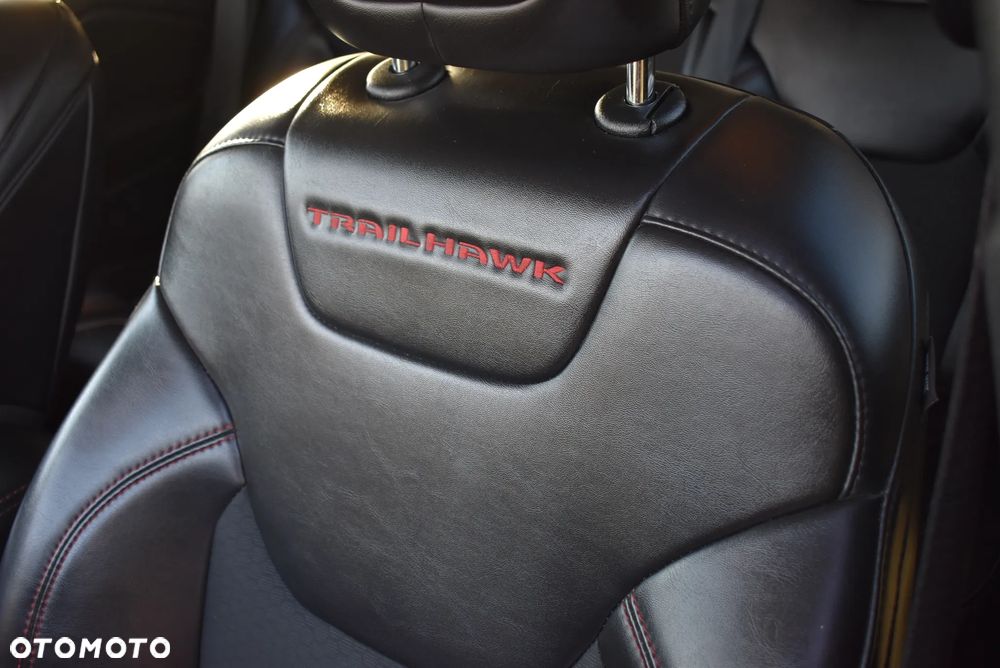 Jeep Cherokee 3.2 V6 Pentastar Active Drive Lock Autom Trailhawk - 40