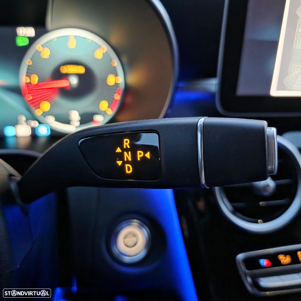 Mercedes-Benz C 220 d AMG Line - 20