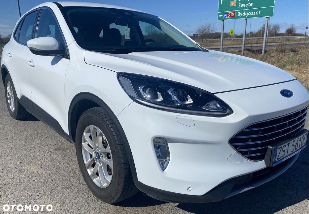 Ford Kuga - 1