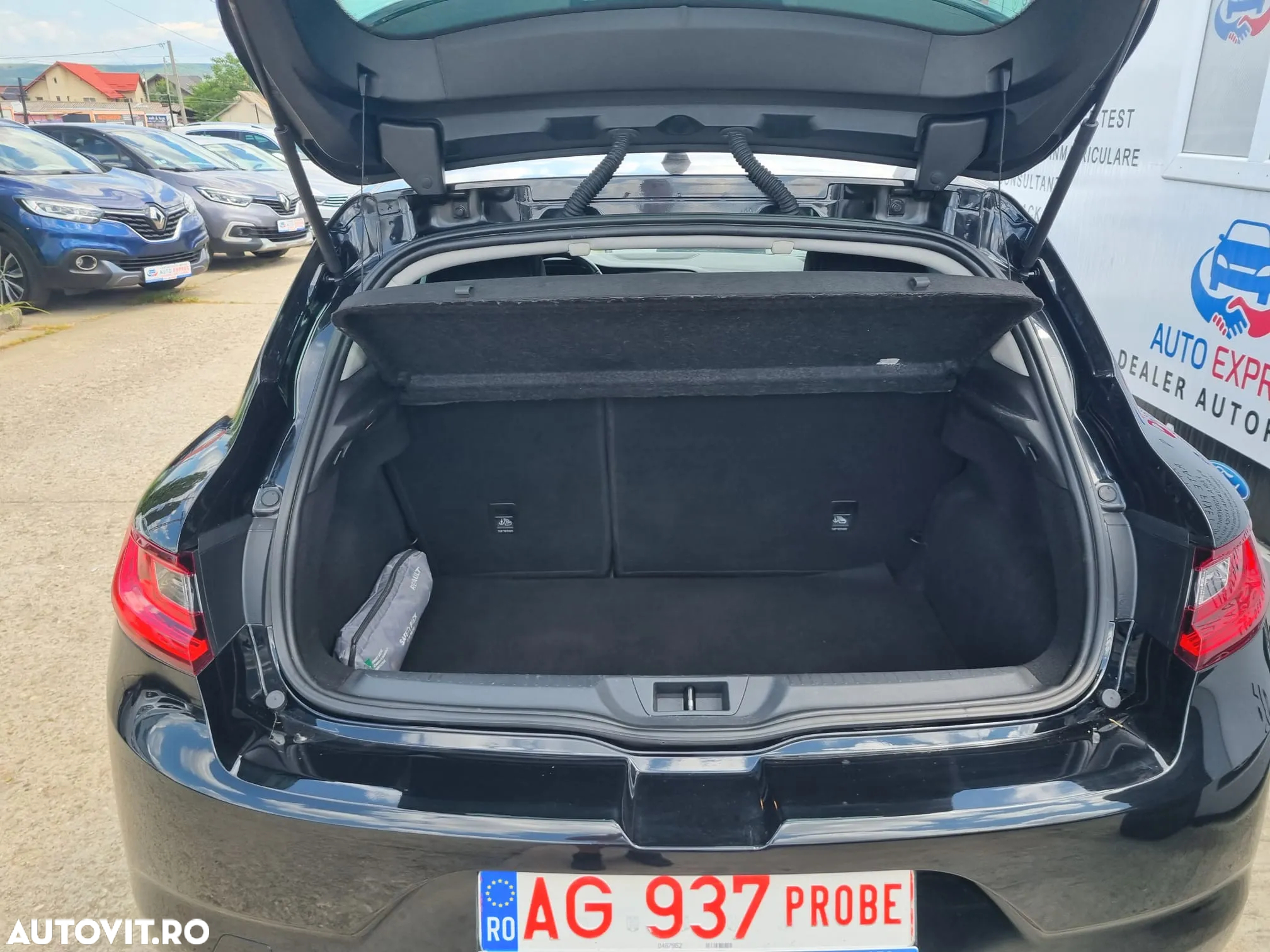 Renault Megane ENERGY dCi 110 INTENS - 18