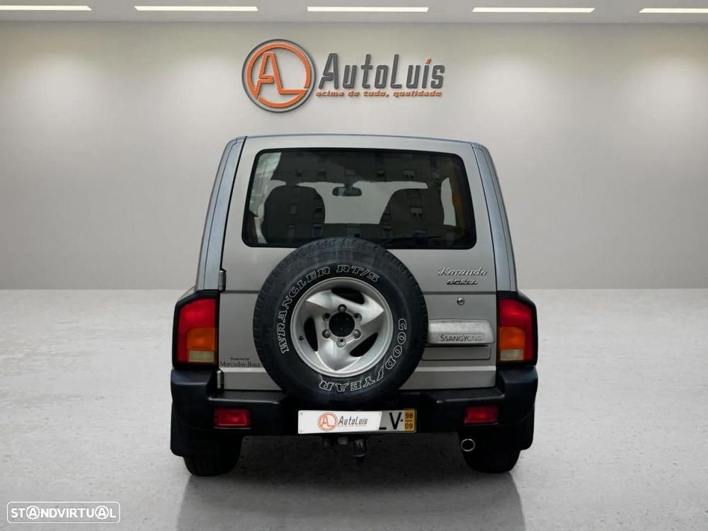 KG Mobility Korando 1998 photo 4