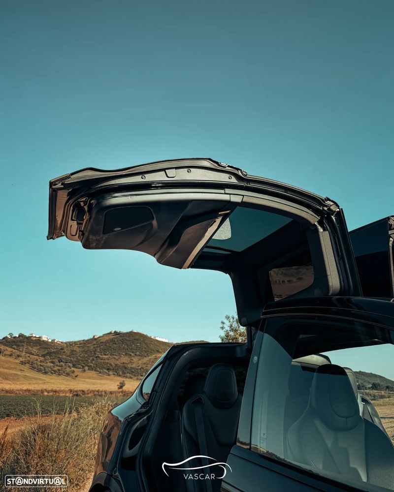 Tesla Model X 100D AWD - 21