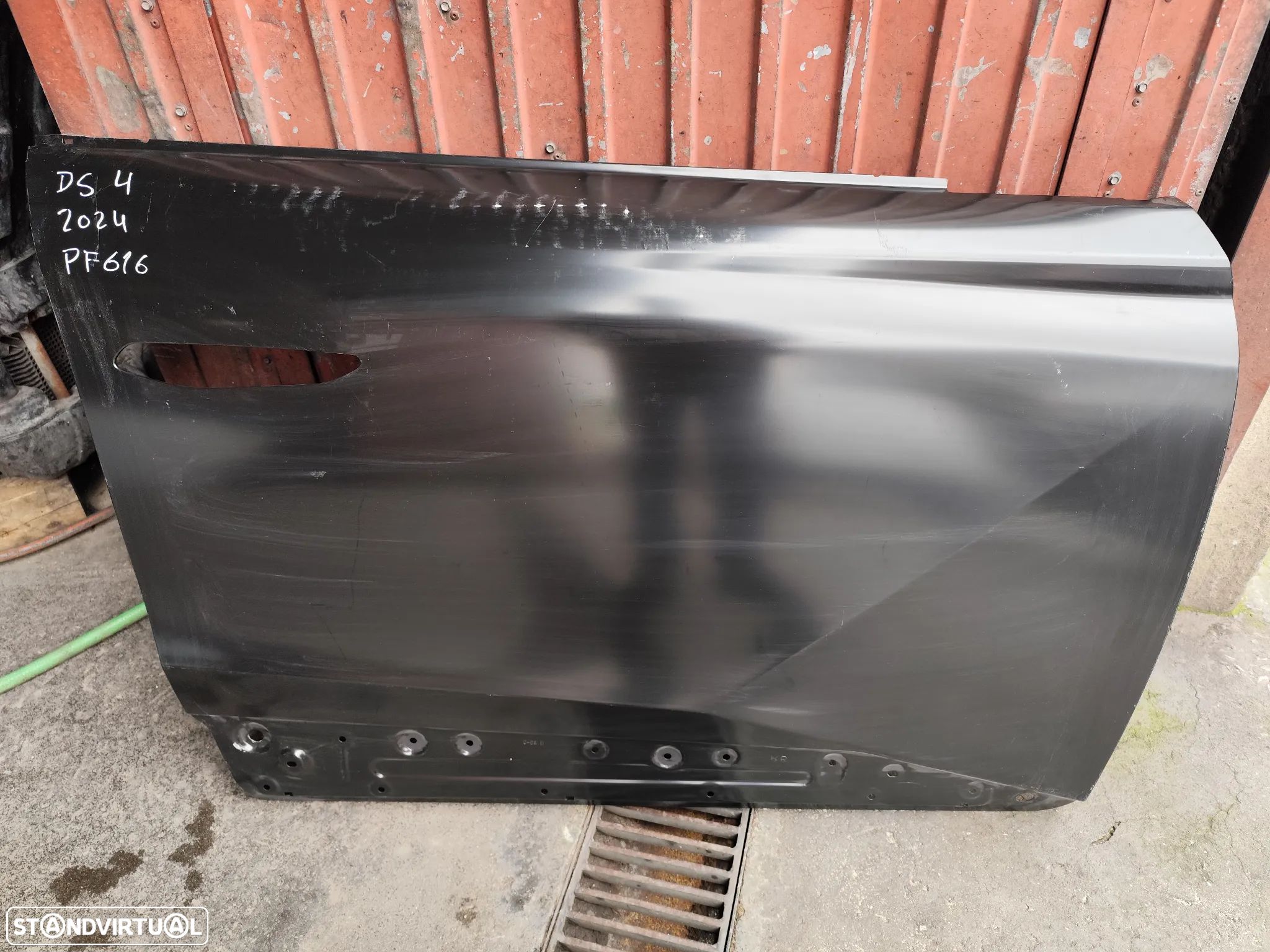 DS4 PAINEL PORTA FRENTE DIREITA - PF616 - 1