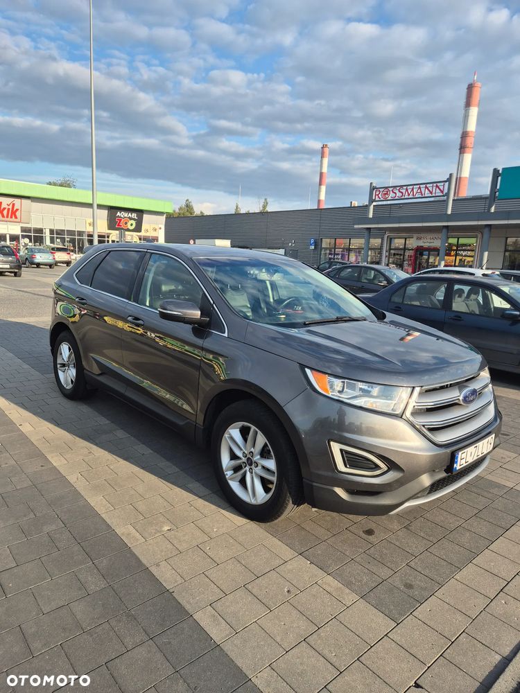 Ford Edge - 2