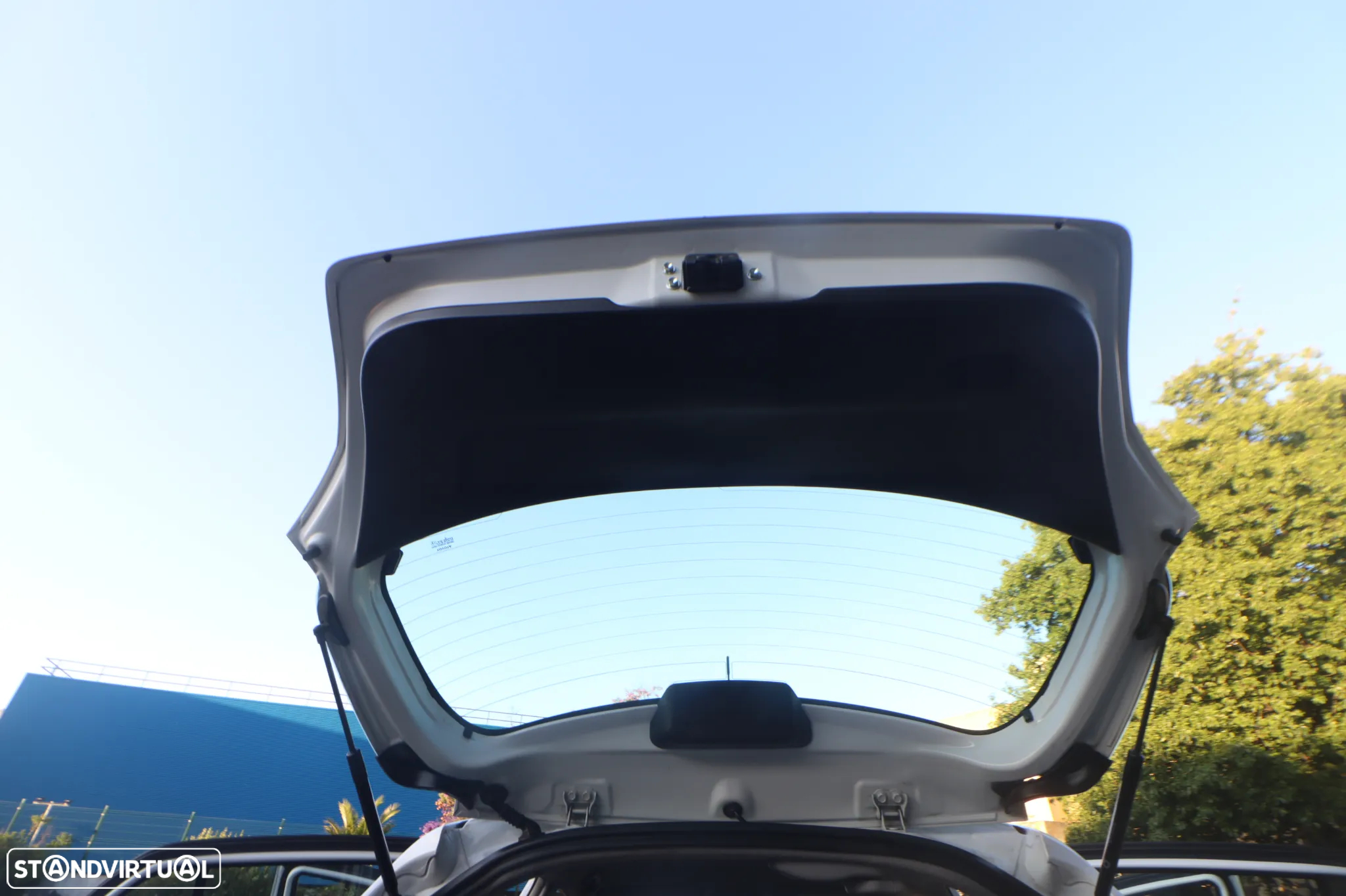 Toyota Yaris 1.0 VVT-i Comfort - 45
