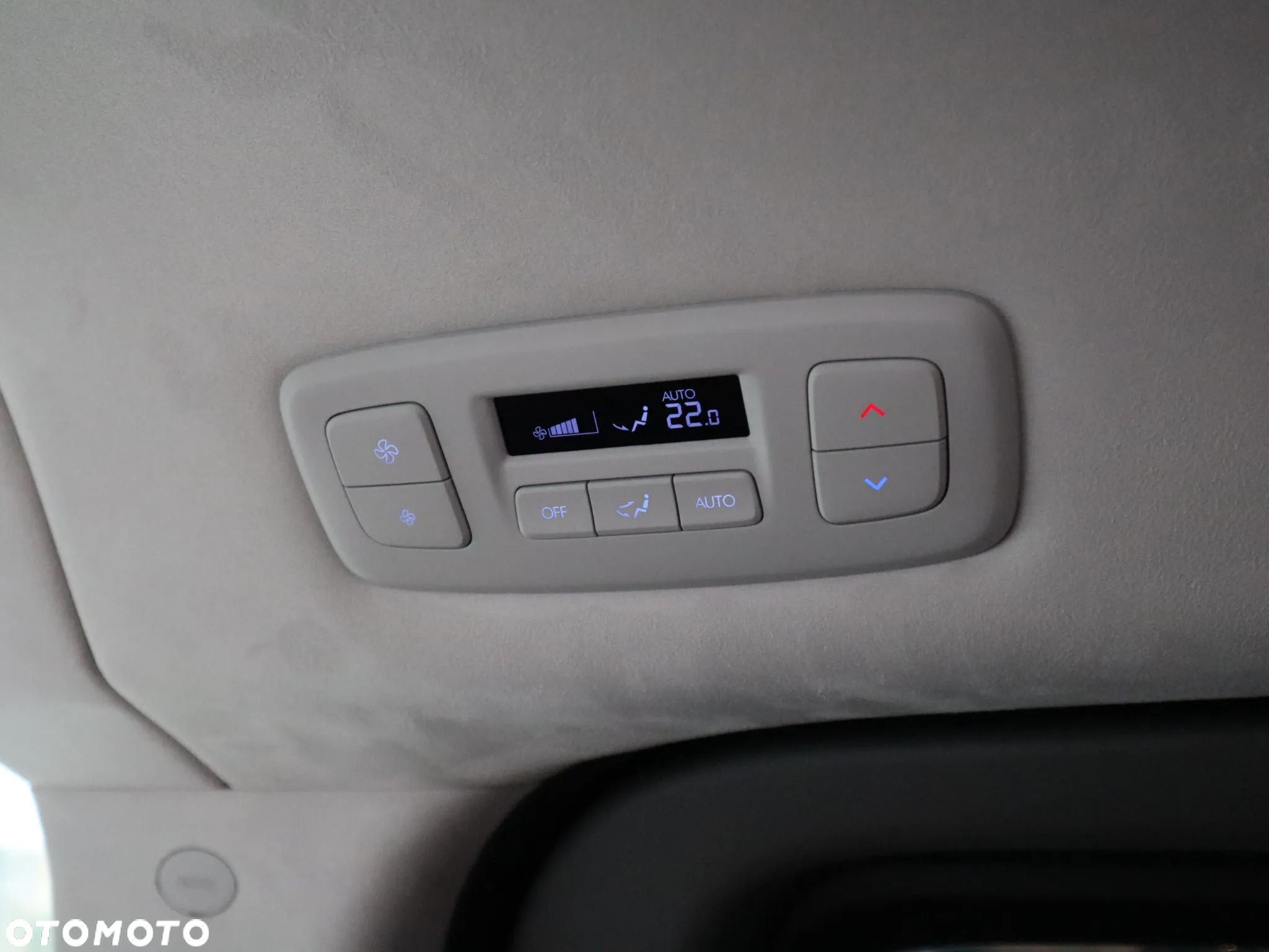 Hyundai Staria - 23