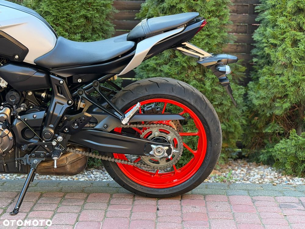 Yamaha MT - 20