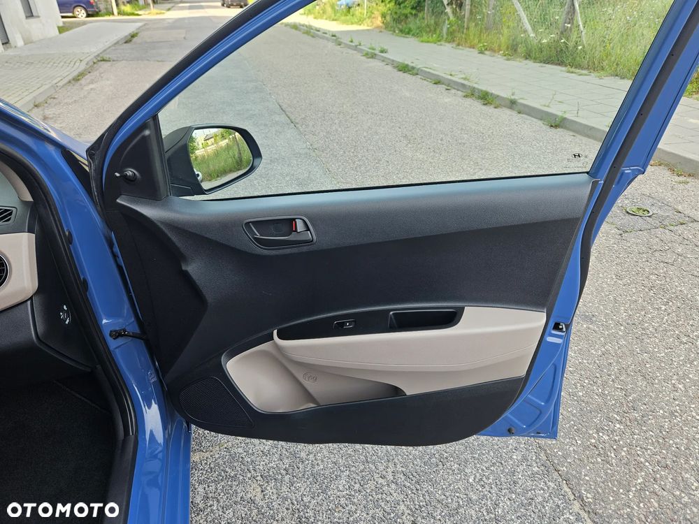Hyundai i10 1.0 blue Pure - 16