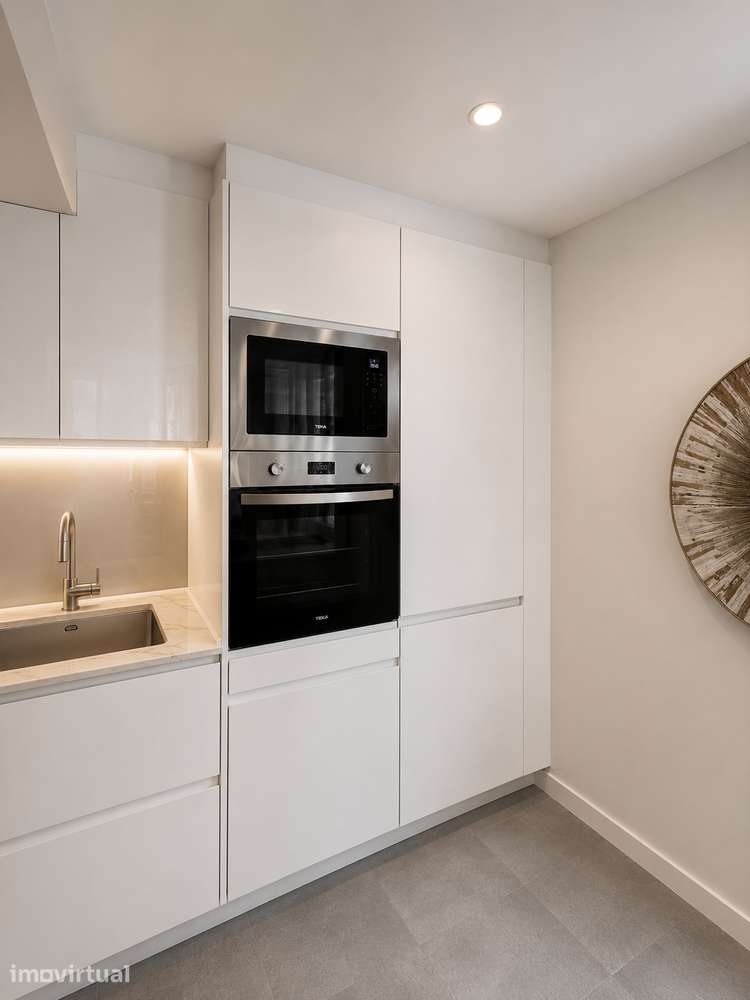 Apartamento T3 Totalmente Remodelado - Forte da Casa - Grande imagem: 3/19