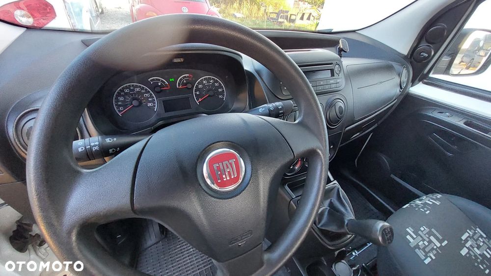 Fiat Qubo - 17