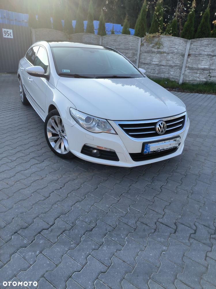 Volkswagen Passat CC - 1