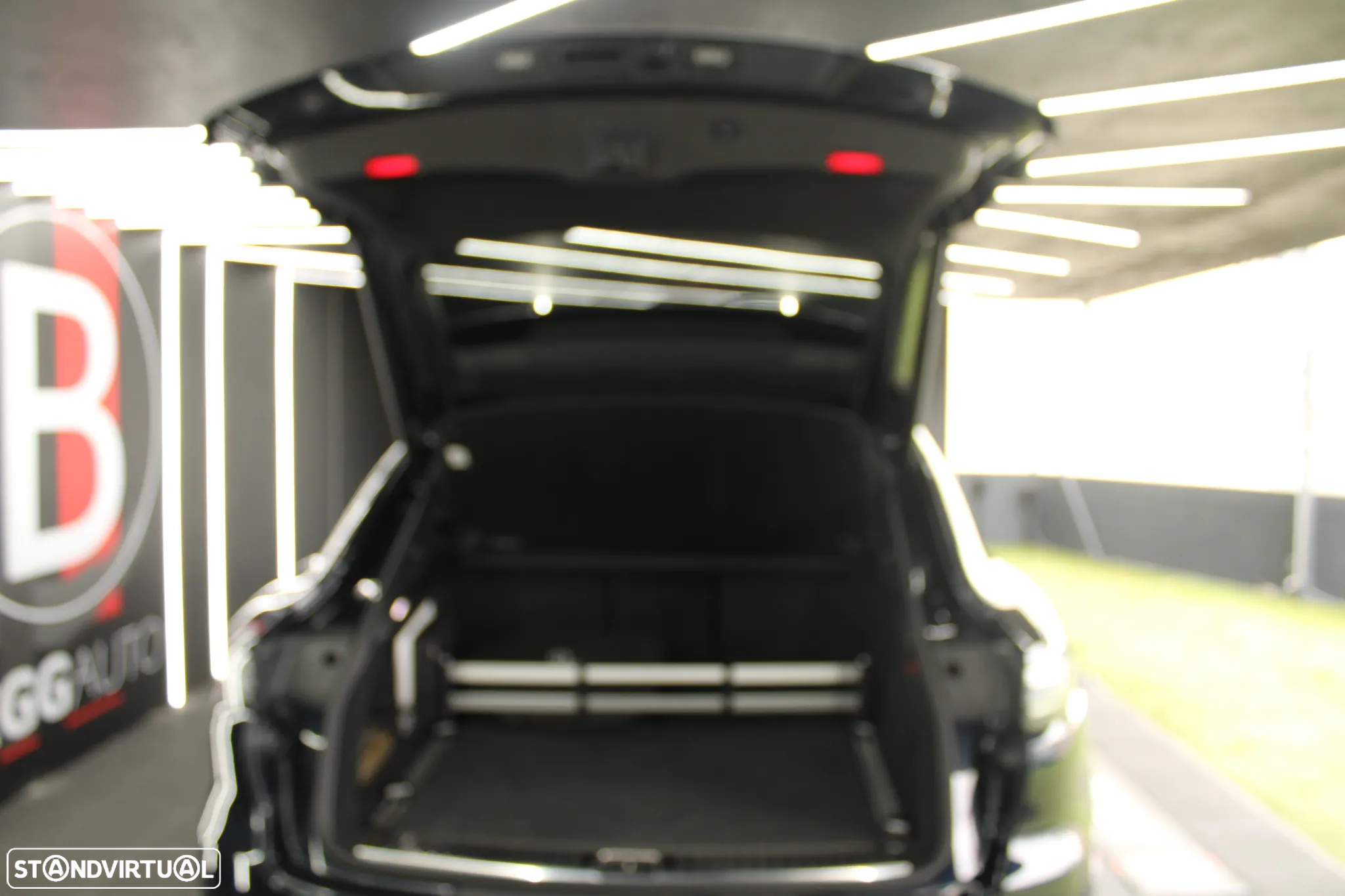 Porsche Cayenne Coupé E-Hybrid - 19