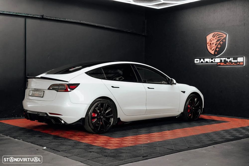 Tesla Model 3 Standard Range Plus RWD - 4