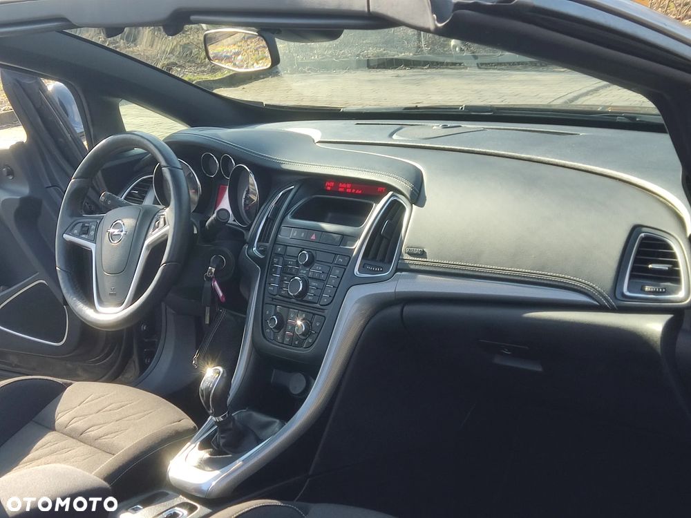 Opel Cascada - 27
