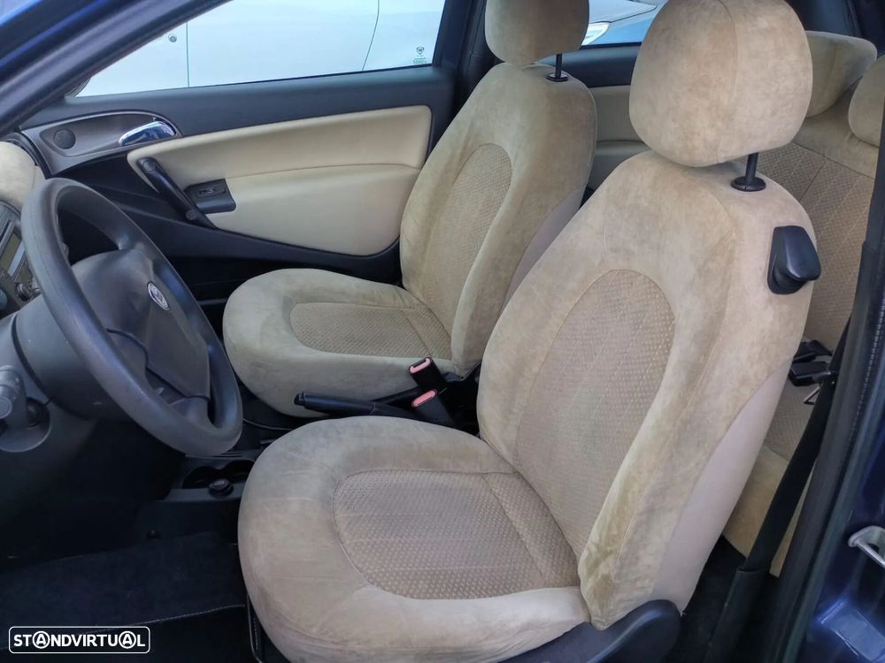 Lancia Ypsilon 1.2 16V Fashion - 20