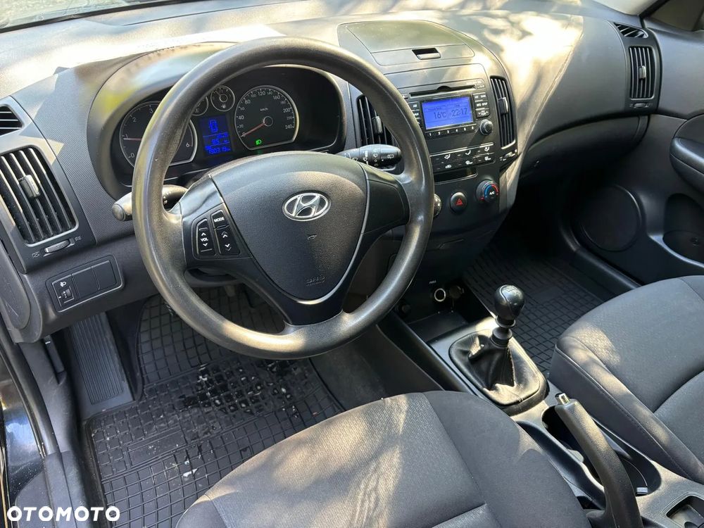 Hyundai i30 1.6 CRDi Classic + - 3