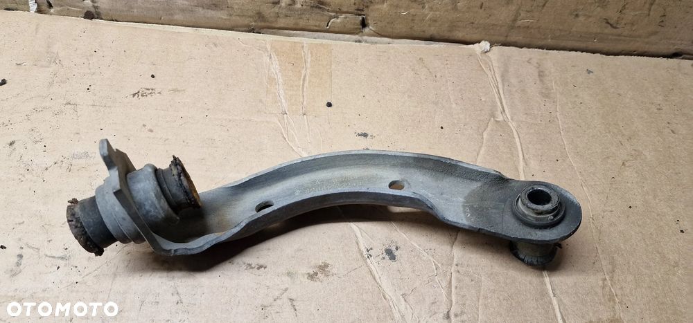 Uchwyt mocowanie sanek wózka lewe Renault Clio III 8200127324L - 1