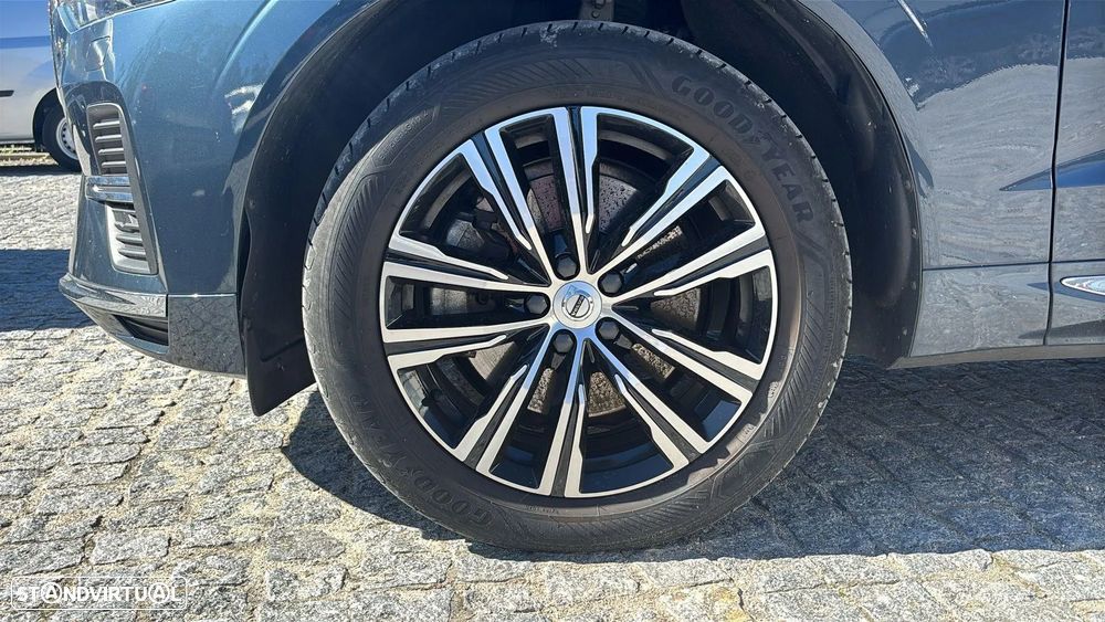 Volvo XC 60 2.0 T6 PHEV Inscription AWD - 10