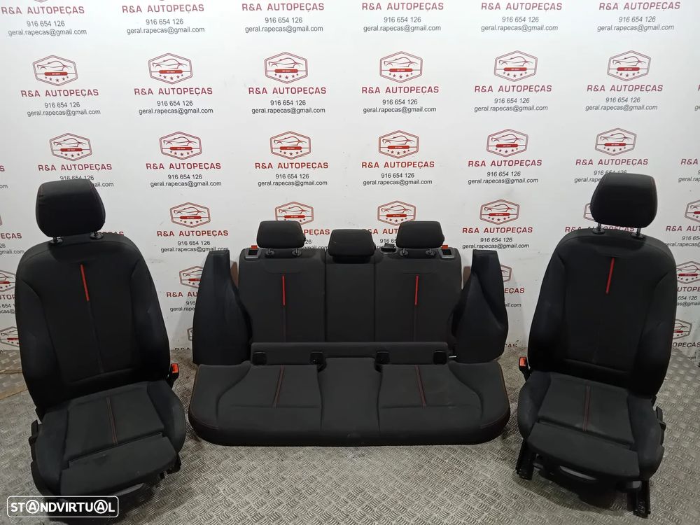 Conjunto de Bancos BMW Série 1 F20 em Tecido Original - 1