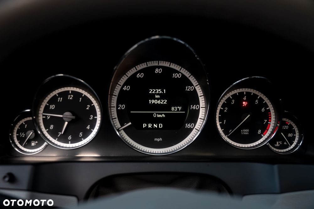 Mercedes-Benz Klasa E - 13