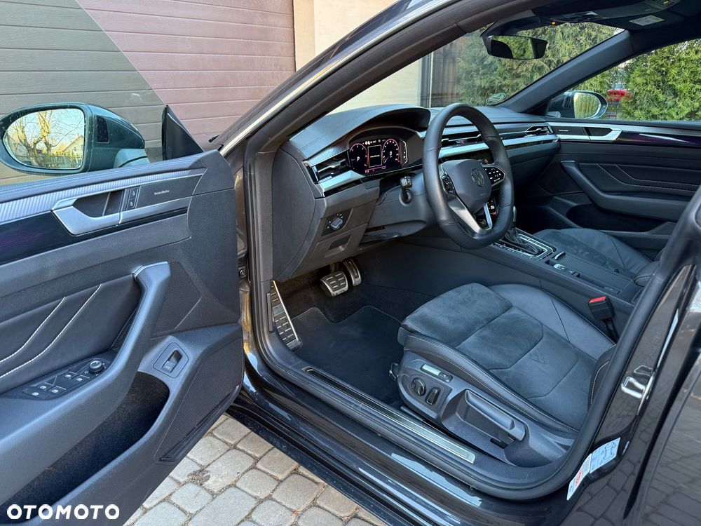 Volkswagen Arteon 2.0 TDI SCR 4Motion DSG R-Line - 17