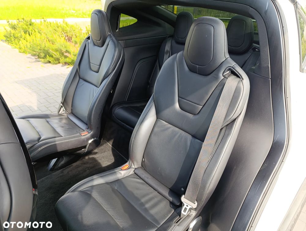 Tesla Model X Long Range Plus - 14