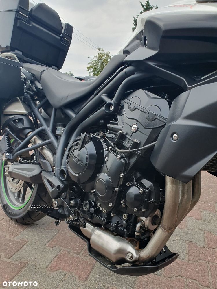 Triumph Tiger - 25