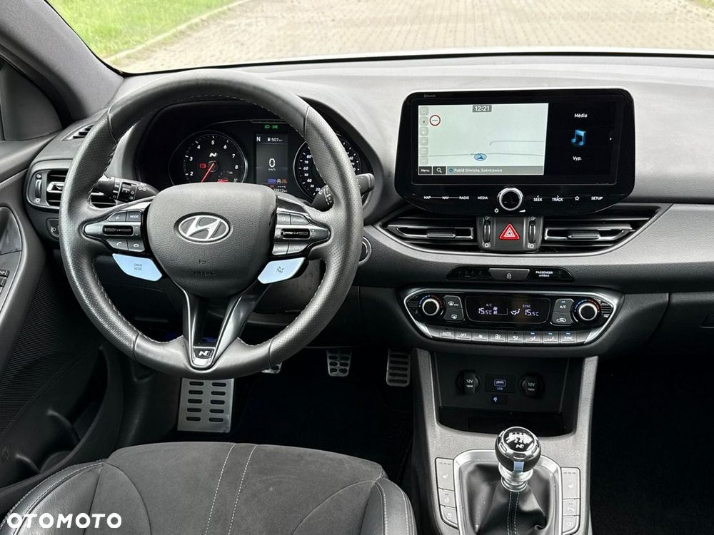 Hyundai i30 N 2.0 T-GDI Performance - 27