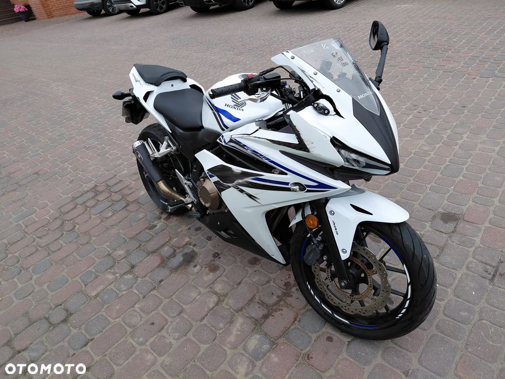 Honda CBR - 7