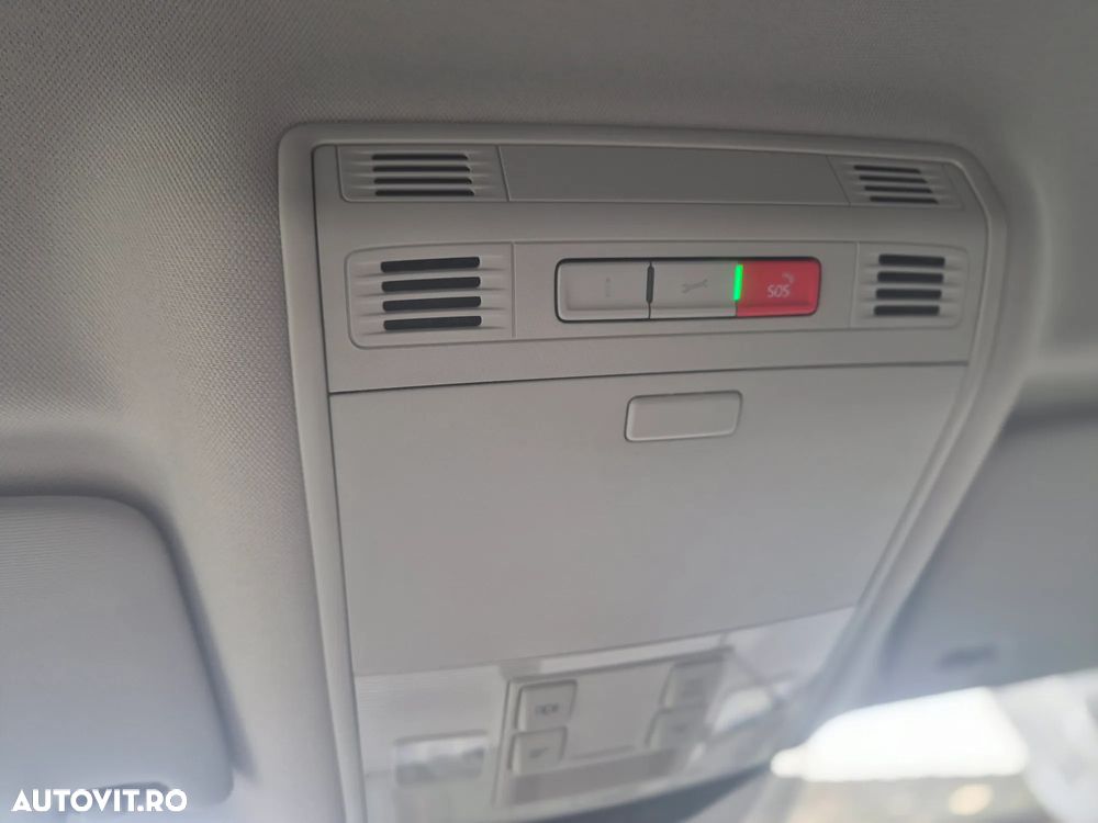 Volkswagen Passat 2.0 TDI DSG Comfortline - 24