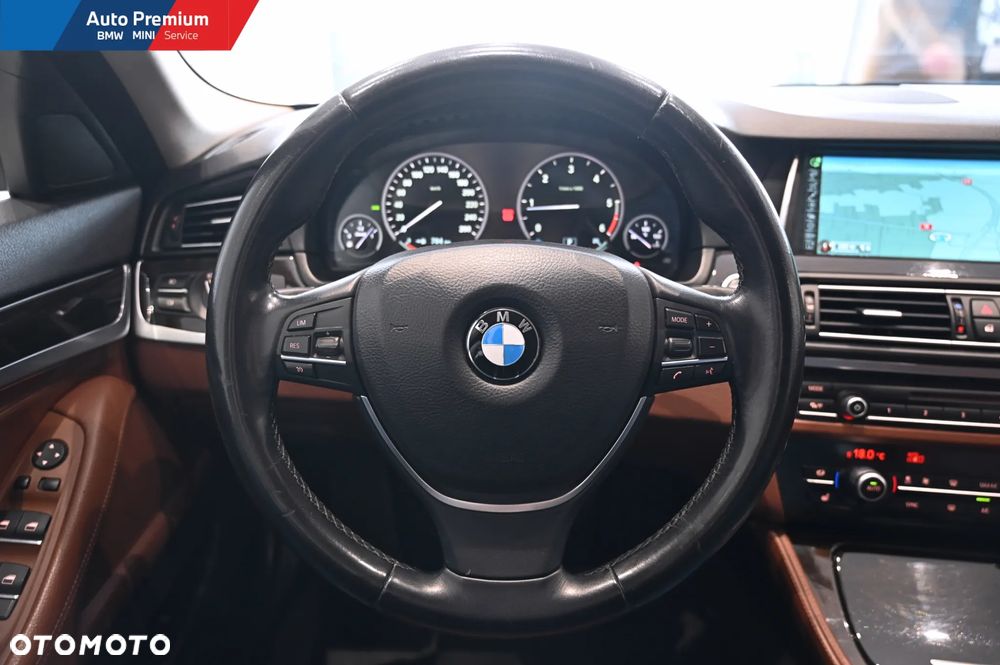 BMW Seria 5 520d - 10