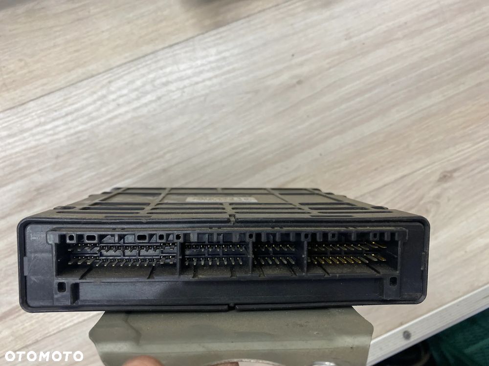 MODUŁ STEROWNIK KOMPUTER SILNIKA MITSUBISHI CARISMA 1,6 MD341146 E2T88471 - 3