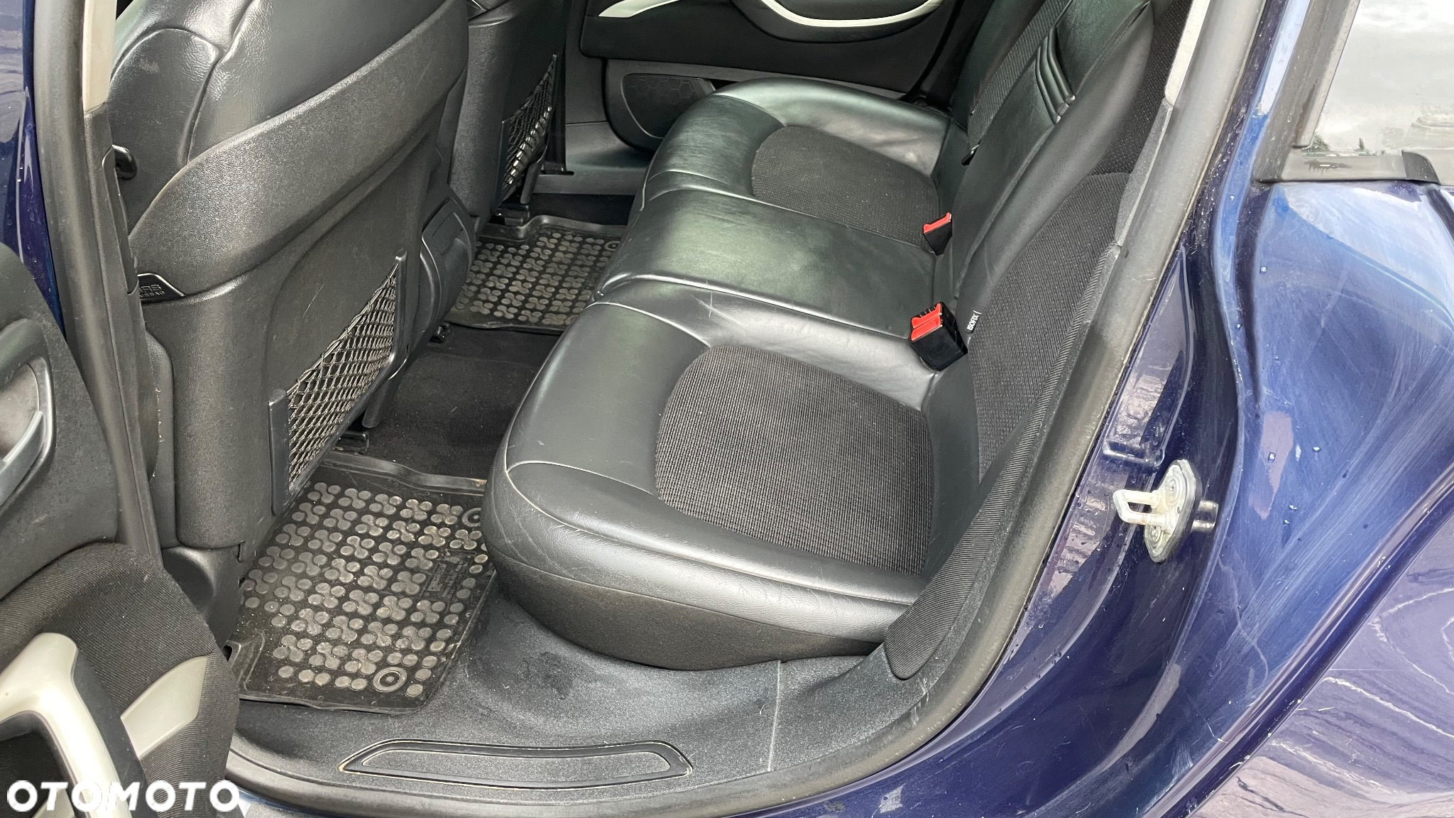 Citroën C5 II 2.0 HDi Exclusive - 18