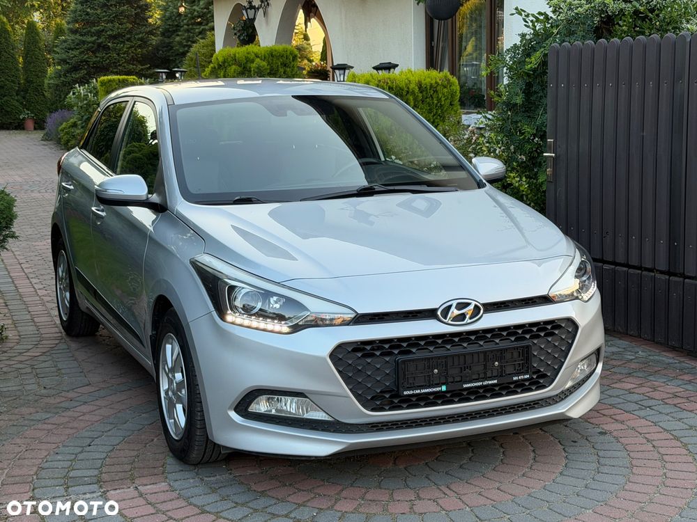 Hyundai i20 1.2 Passion Plus - 1