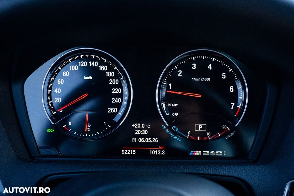 BMW M2 M240i xDrive AT - 15
