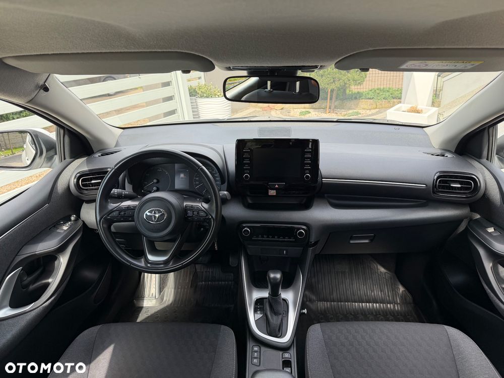 Toyota Yaris Hybrid 1.5 Active - 18