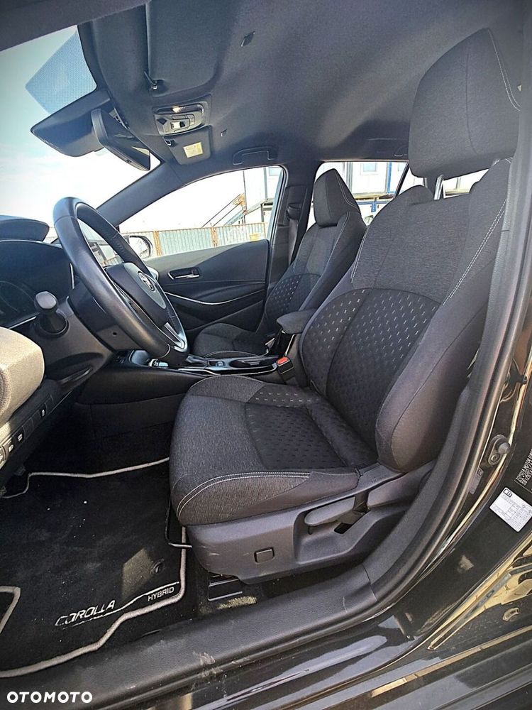Toyota Corolla 1.8 Hybrid Comfort - 22