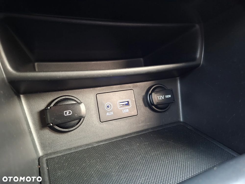 Hyundai Kona - 28
