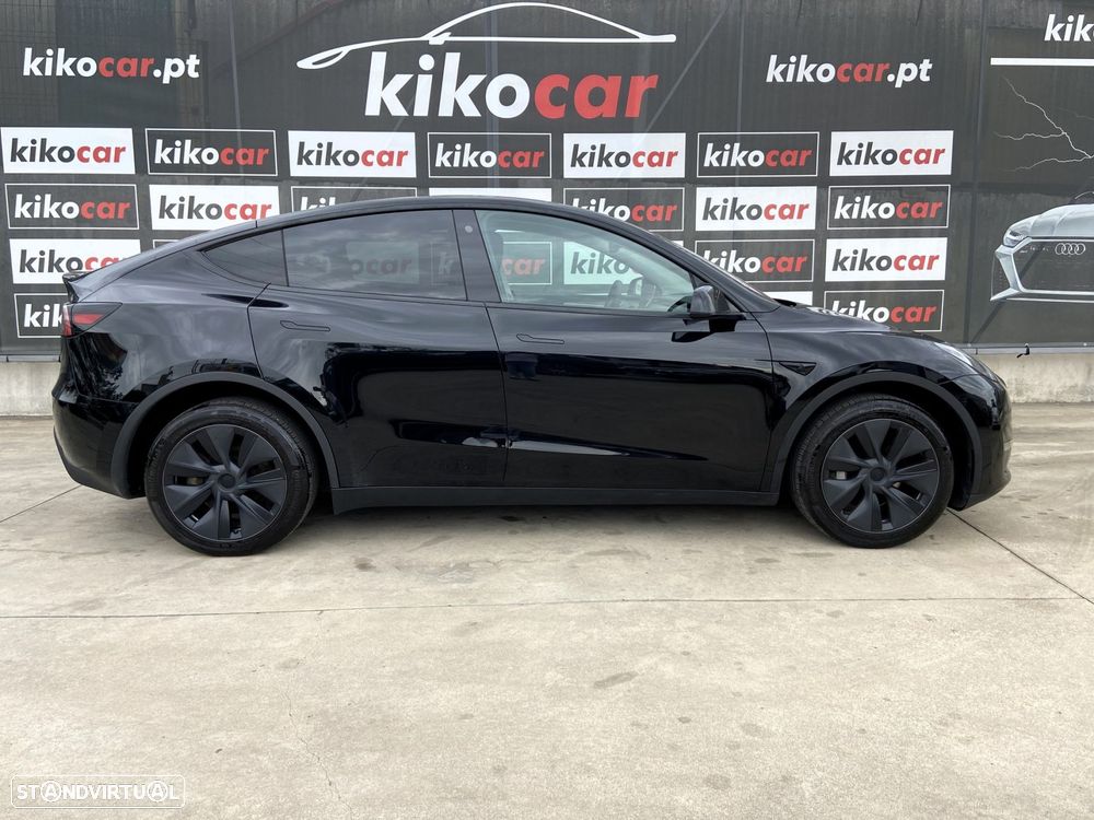 Tesla Model Y Long Range Dual Motor AWD - 7