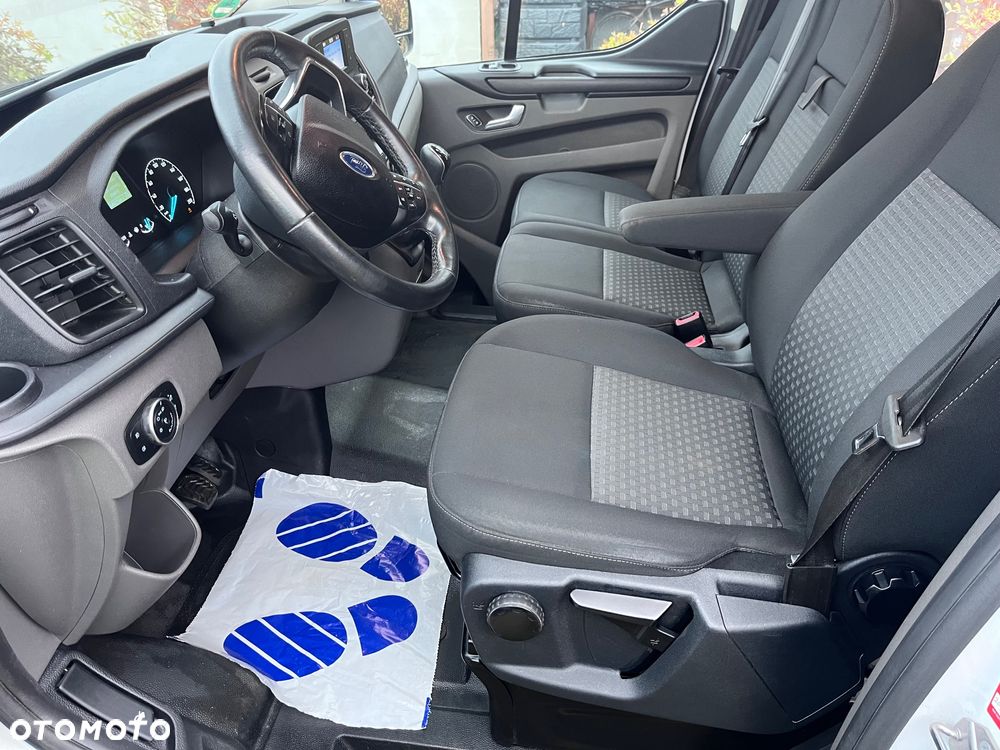 Ford Transit Custom 290 L1H1 Limited - 13