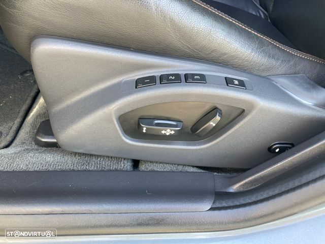 Volvo S60 Cross Country 2.0 D3 Pro Geartronic - 29