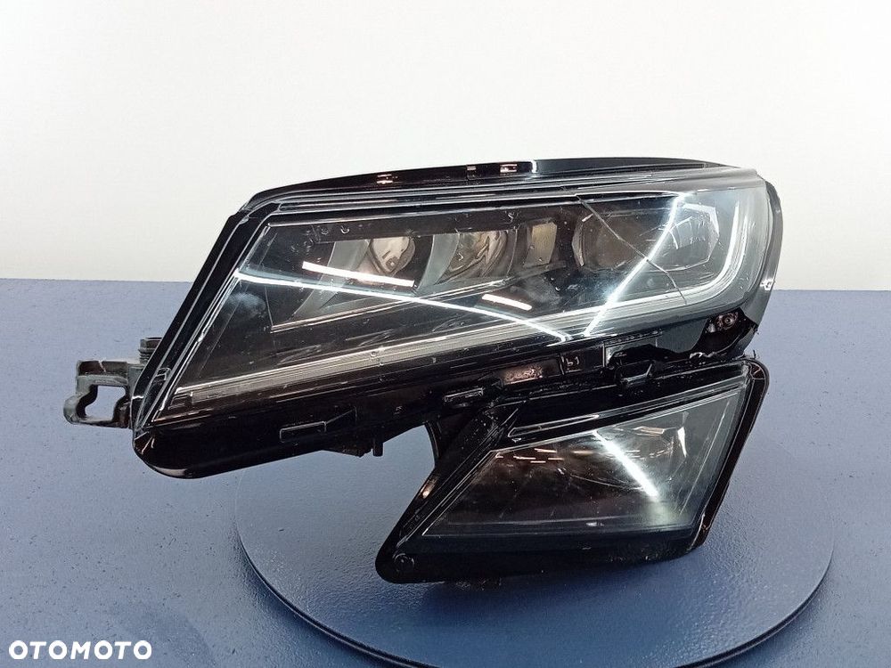 SKODA KODIAQ REFLEKTOR LEWY PRZÓD EU FULL LED - 1