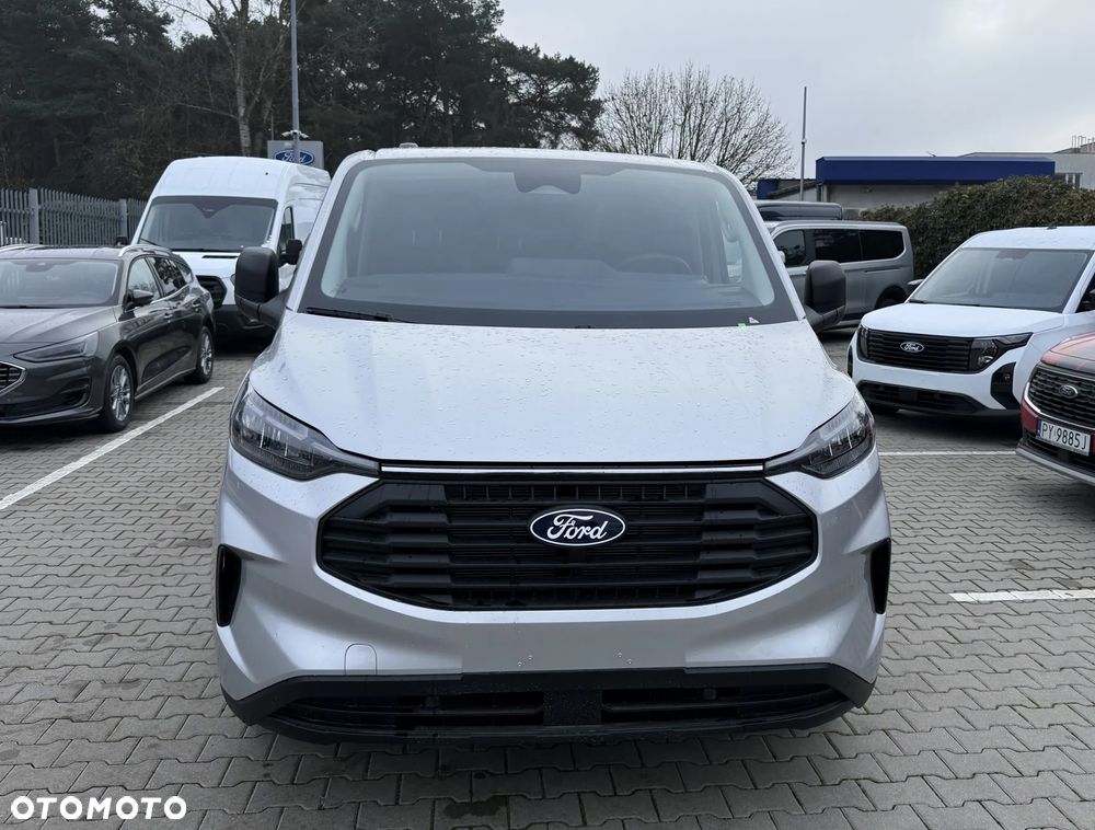 Ford Transit Custom 320 L2 Van Blaszak 150KM - 8