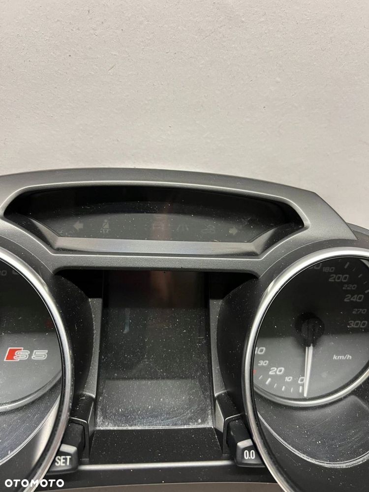 8T0 920 931 R licznik europa ACC Audi S5 - 4