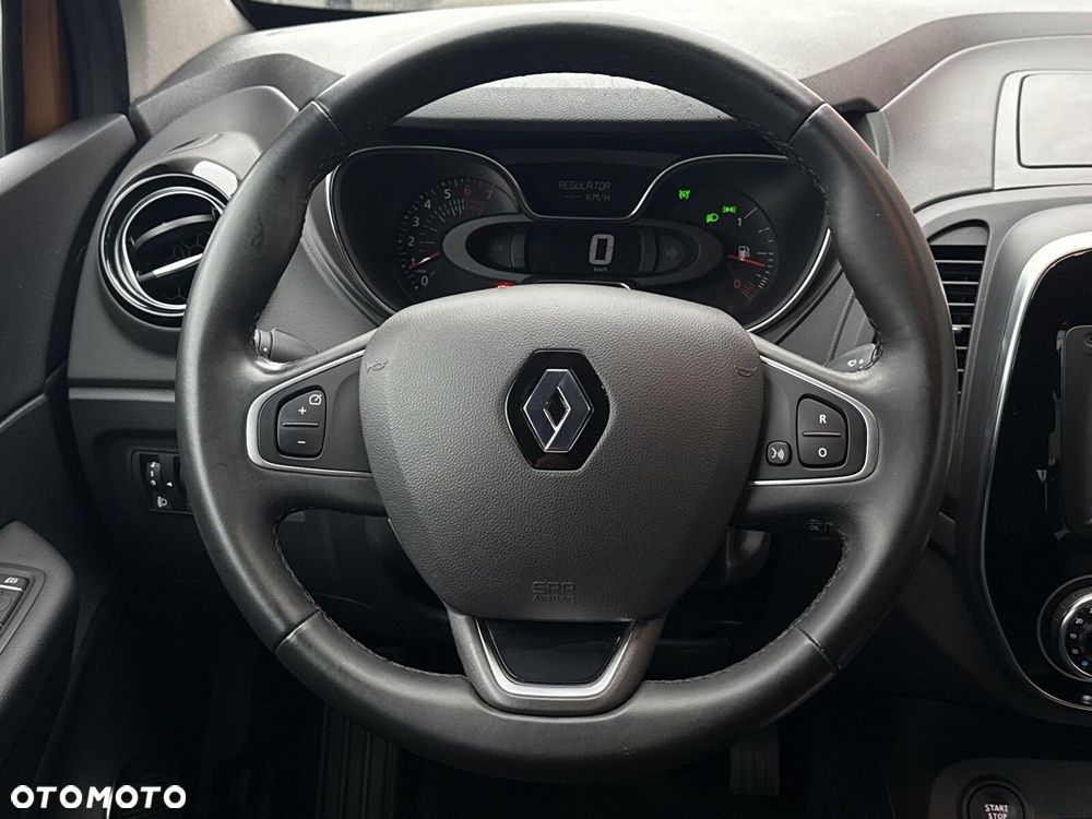 Renault Captur - 16